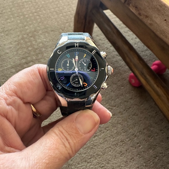 Michele watch with silicone band. Needs only a battery - Picture 3 of 3